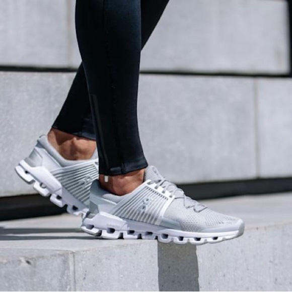 On Cloud 5 Running Shoe - Surf - Picture 1 of 12